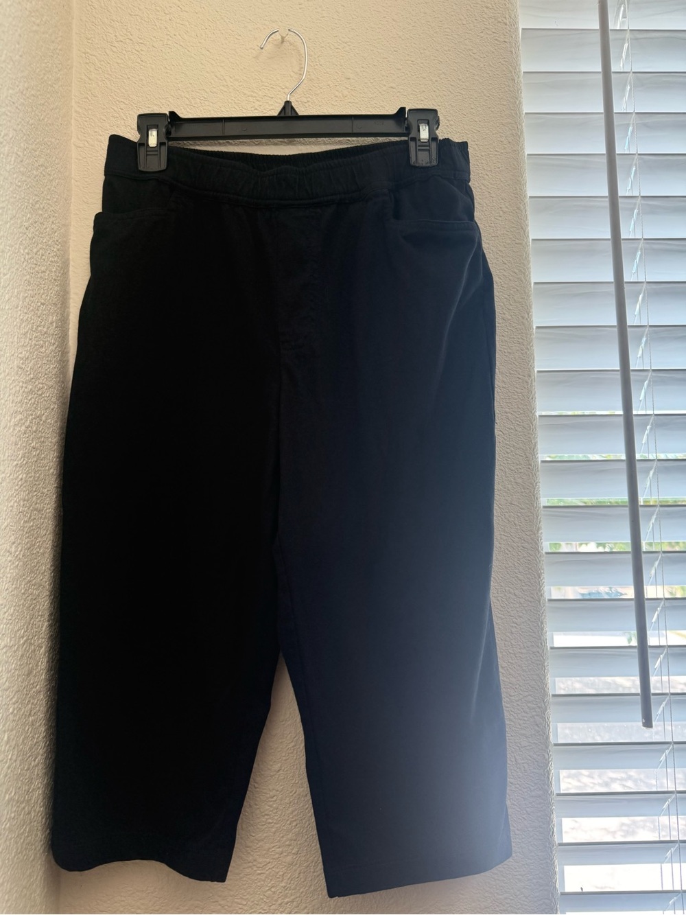 Susan Graver Men's Black Elastic-Waist Jogger Pants